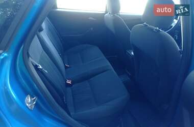Седан Ford Focus 2015 в 