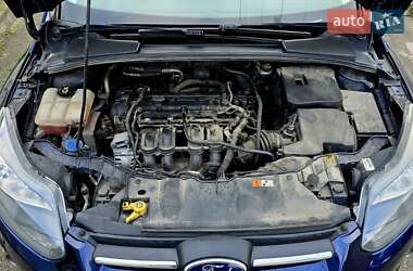 Седан Ford Focus 2012 в 