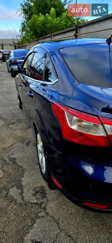 Седан Ford Focus 2012 в Киеве