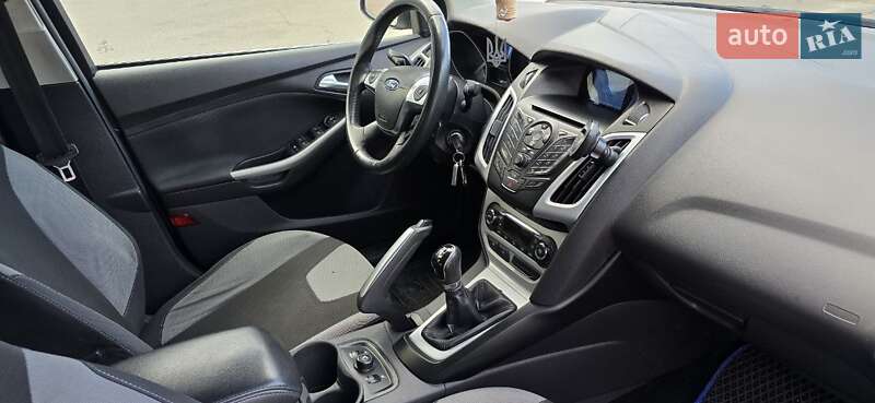 Седан Ford Focus 2012 в Киеве
