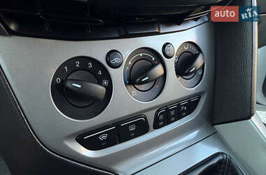 Универсал Ford Focus 2013 в 