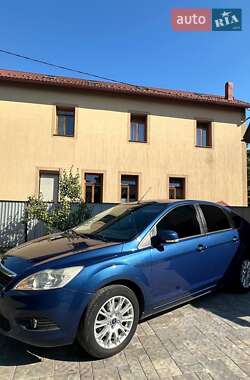 Хэтчбек Ford Focus 2008 в 