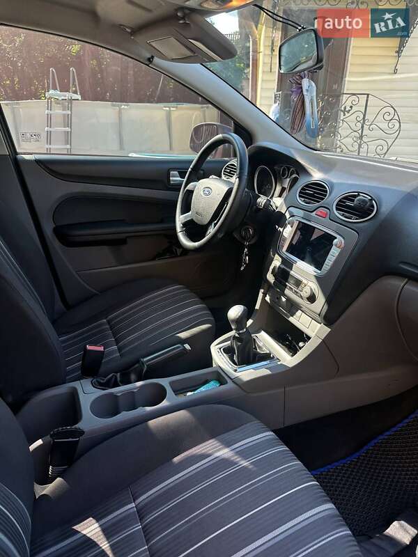 Хэтчбек Ford Focus 2008 в Ивано-Франковске