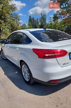Седан Ford Focus 2018 в 