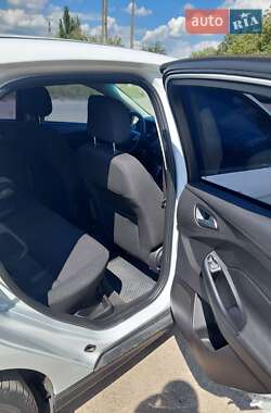 Седан Ford Focus 2018 в 