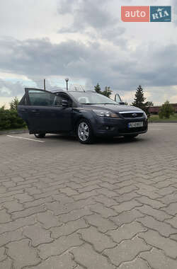 Универсал Ford Focus 2010 в 