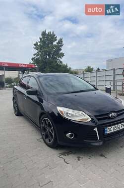 Седан Ford Focus 2012 в 