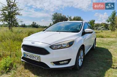 Седан Ford Focus 2015 в Сумах