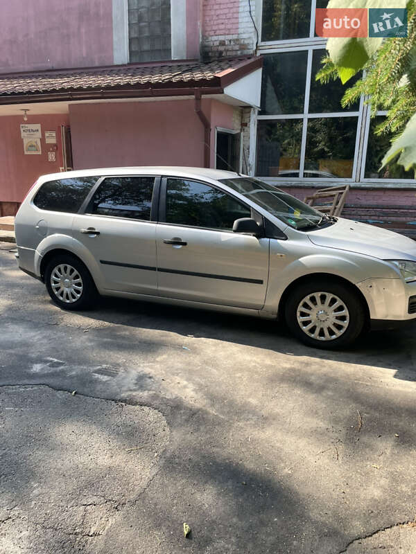 Универсал Ford Focus 2006 в Ровно