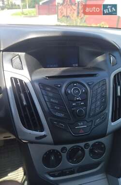 Универсал Ford Focus 2013 в 
