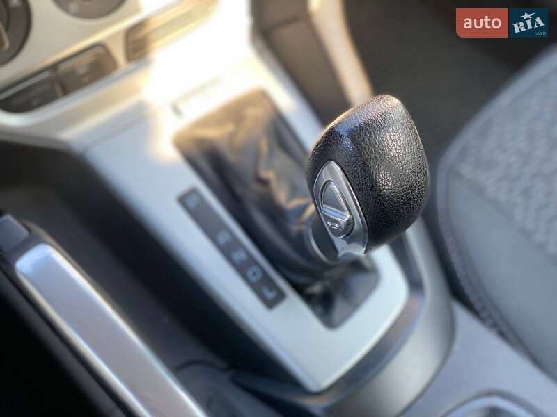 Хэтчбек Ford Focus 2012 в Киеве
