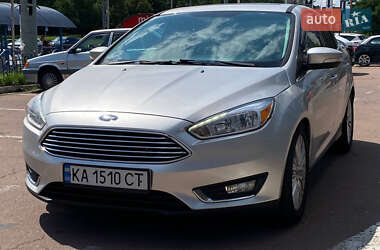 Седан Ford Focus 2017 в 
