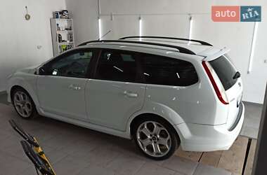 Ford Focus 2010 Ford Focus 2010