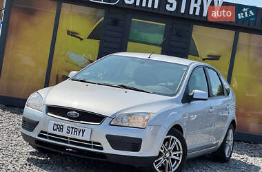Хэтчбек Ford Focus 2007 в 