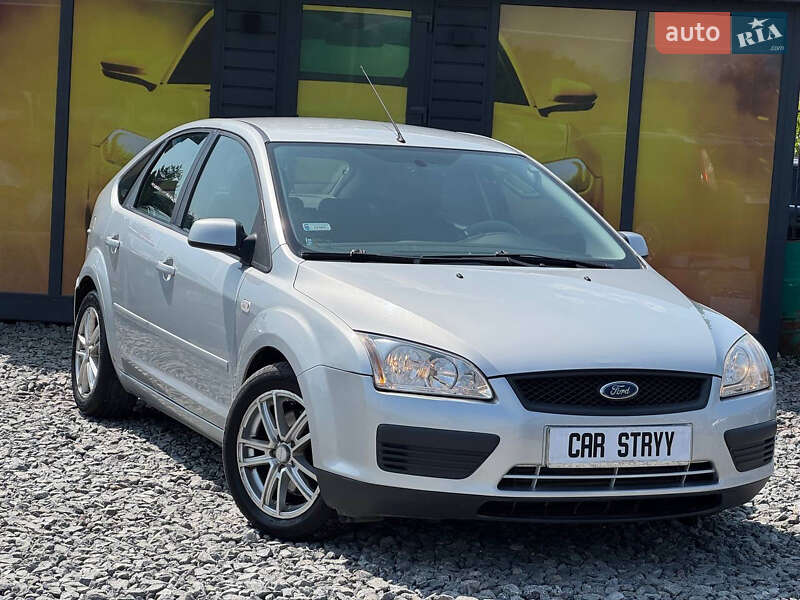 Хэтчбек Ford Focus 2007 в Стрые