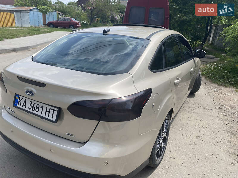 Седан Ford Focus 2017 в Киеве фото 3 Седан Ford Focus 2017 в Киеве