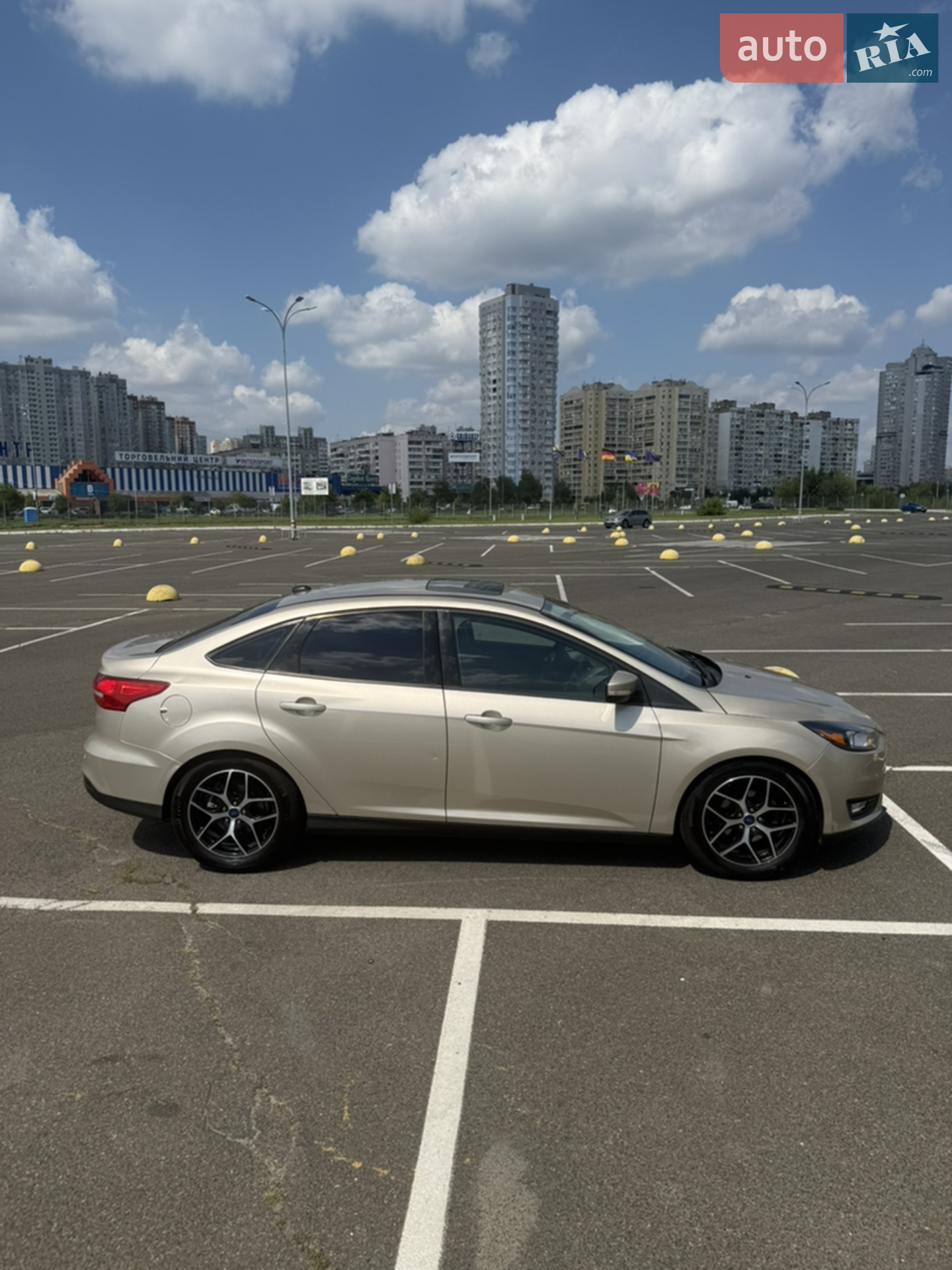 2017 Ford Focus - мініатюра 17