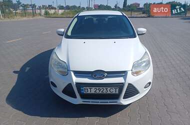Седан Ford Focus 2014 в 