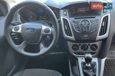 Универсал Ford Focus 2011 в 