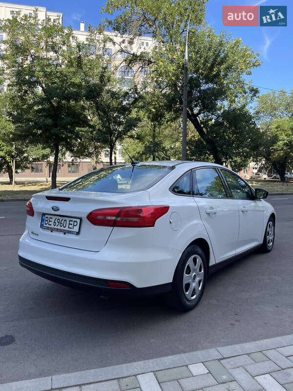 Седан Ford Focus 2017 в Николаеве