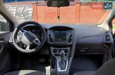 Седан Ford Focus 2014 в 
