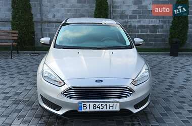 Седан Ford Focus 2015 в 