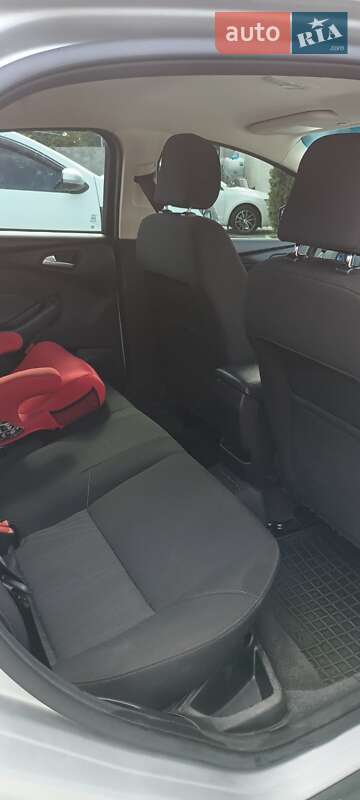 Седан Ford Focus 2015 в Кропивницком фото 8 Седан Ford Focus 2015 в Кропивницком