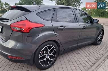 Хэтчбек Ford Focus 2017 в 