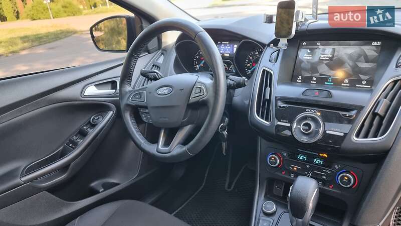 Хэтчбек Ford Focus 2017 в Каневе фото 49 Хэтчбек Ford Focus 2017 в Каневе