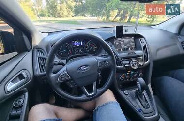 Хэтчбек Ford Focus 2017 в 