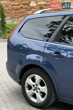 Универсал Ford Focus 2009 в 
