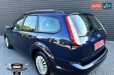 Универсал Ford Focus 2010 в 