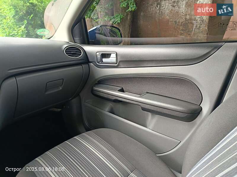 Универсал Ford Focus 2008 в Остроге