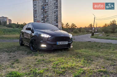 Хэтчбек Ford Focus 2017 в 