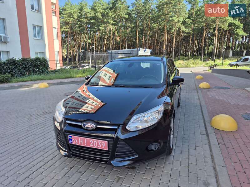 Универсал Ford Focus 2013 в Вараше