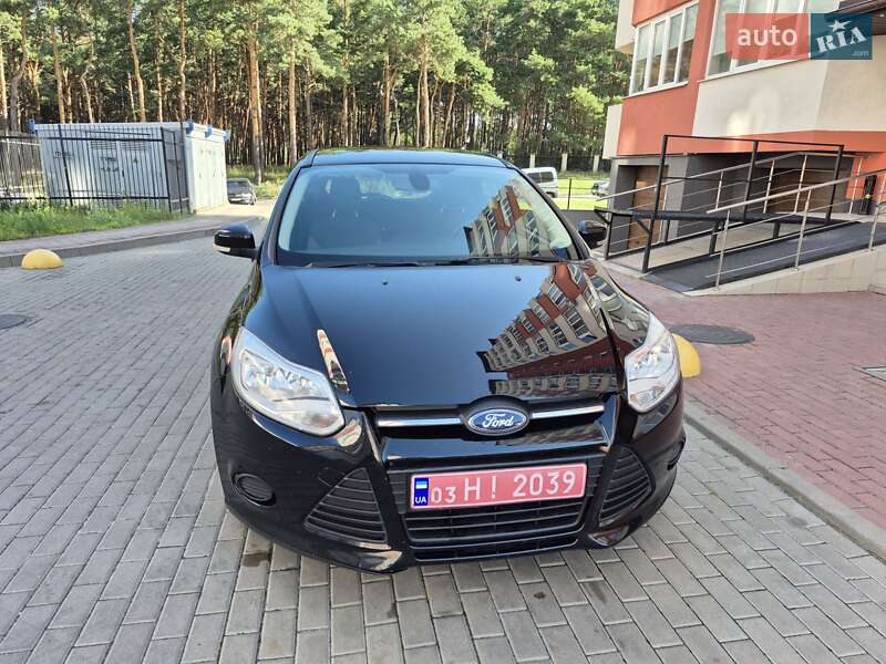 Универсал Ford Focus 2013 в Вараше