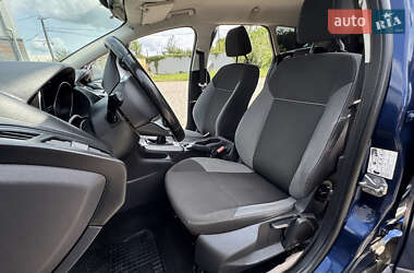 Универсал Ford Focus 2012 в 
