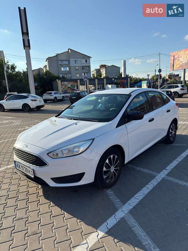 Седан Ford Focus 2016 в Крюковщине