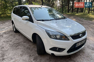 Универсал Ford Focus 2010 в 