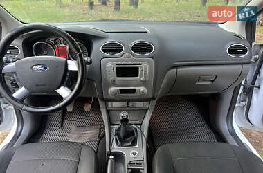 Универсал Ford Focus 2010 в 