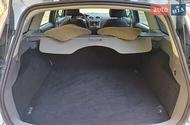 Универсал Ford Focus 2010 в 