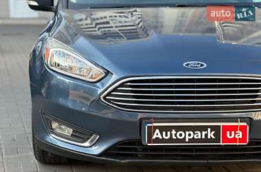 Седан Ford Focus 2018 в 