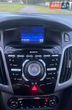 Универсал Ford Focus 2013 в 