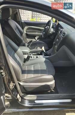 Универсал Ford Focus 2010 в 