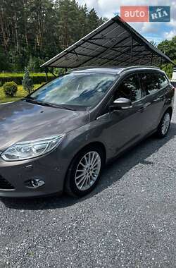 Универсал Ford Focus 2013 в 