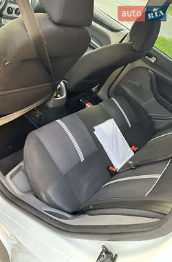 Универсал Ford Focus 2010 в 