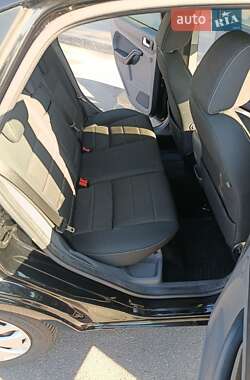 Хэтчбек Ford Focus 2008 в 