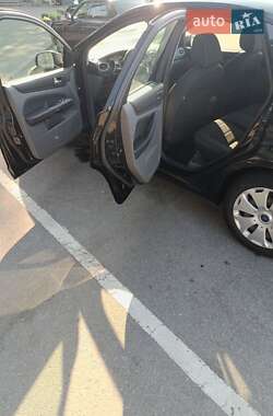 Хэтчбек Ford Focus 2008 в 