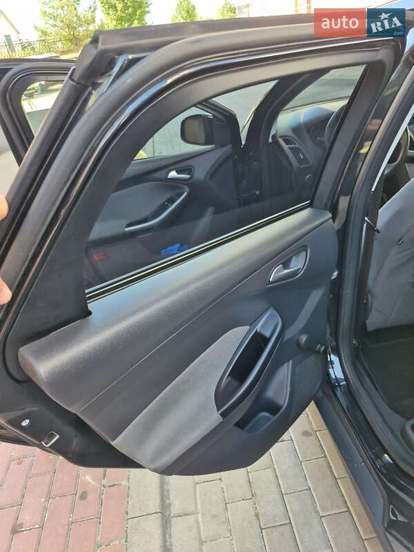 Универсал Ford Focus 2013 в Вараше
