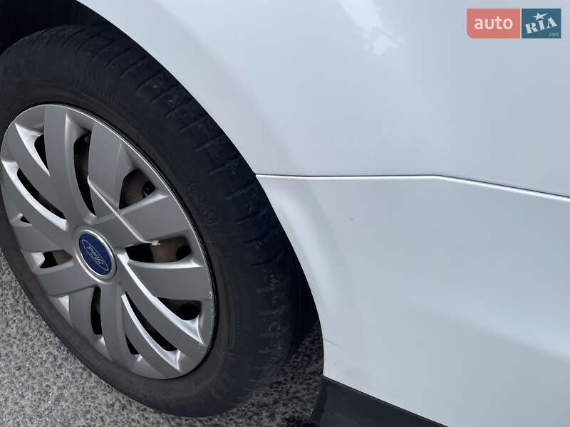 Универсал Ford Focus 2013 в Днепре
